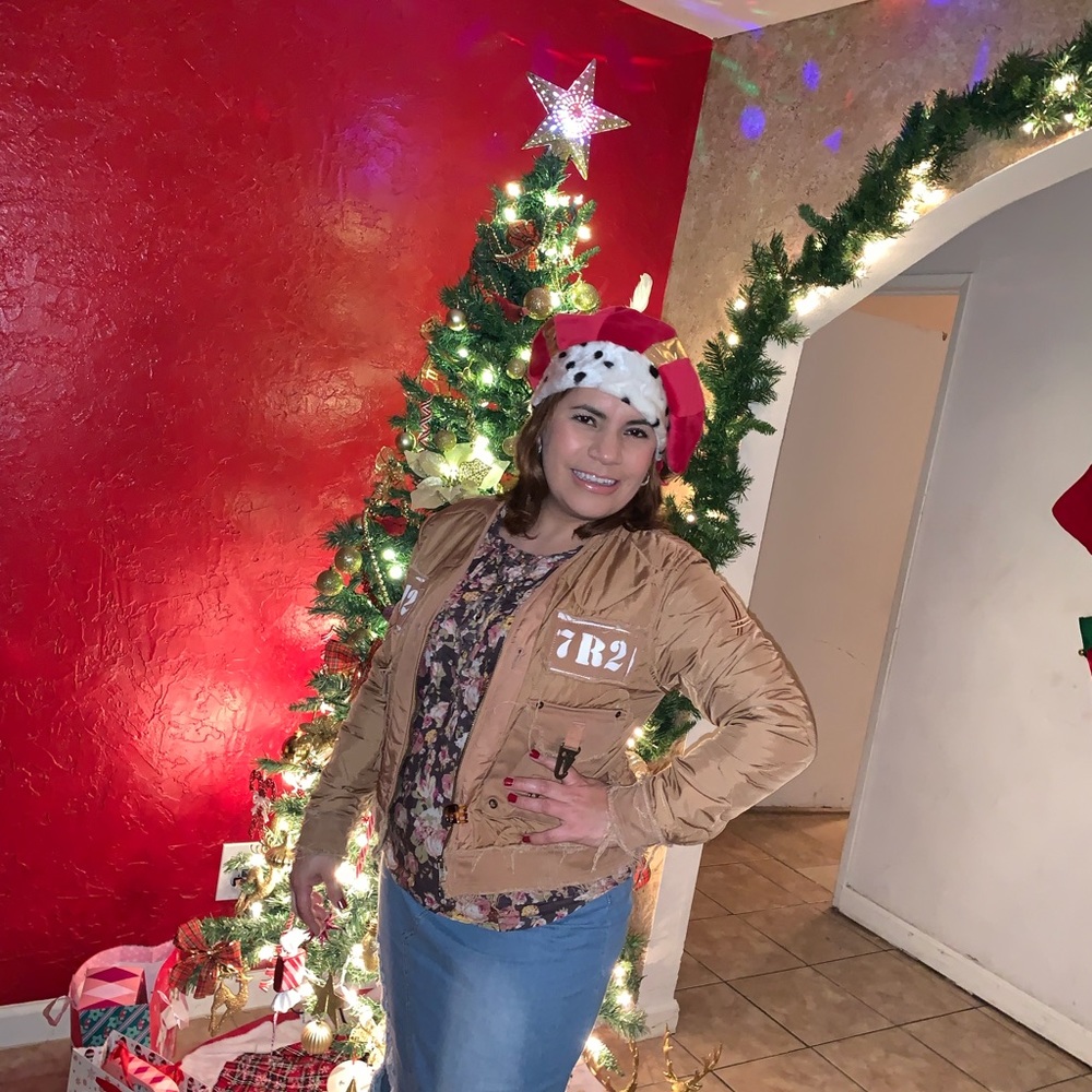 Meet your Posher, Hihilda